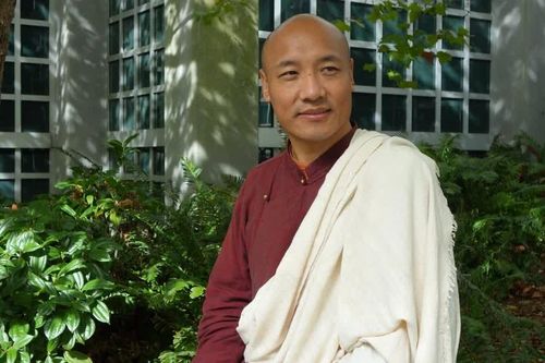 Cuộc chuyển mình quyết định tương lai Phật giáo phương Tây