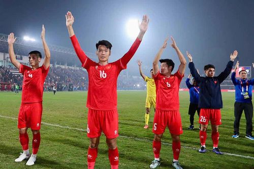 Cầu thủ trụ cột báo tin kém vui cho tuyển Việt Nam ngay trước FIFA ASEAN Cup 2026