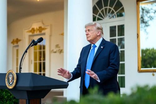 Ông Trump tuyên bố thành lập 'Lực lượng AI' của Mỹ