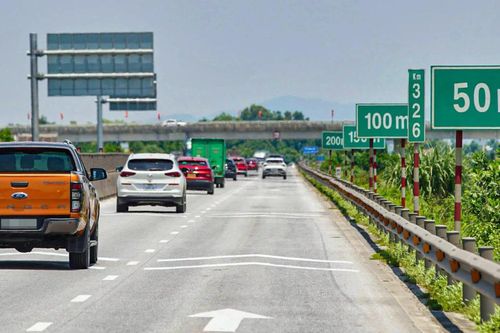 Chỉ được tập lái xe trên cao tốc khi đủ kỹ năng