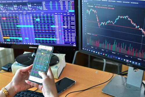 Tuần tới, VN-Index có thể chinh phục ngưỡng 1.900 điểm?