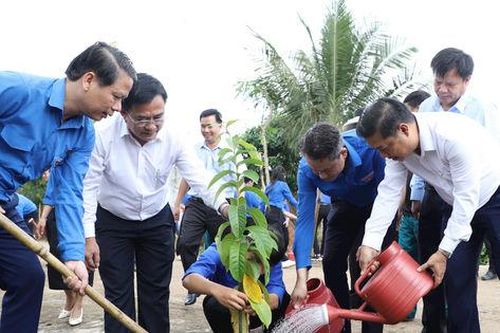 Tuổi trẻ cả nước đồng loạt ra quân Ngày Chủ nhật xanh