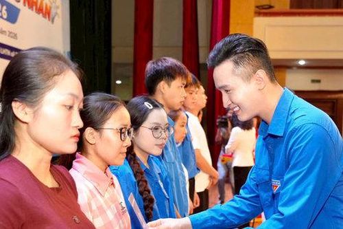 Đồng hành cùng thanh niên công nhân Thủ đô