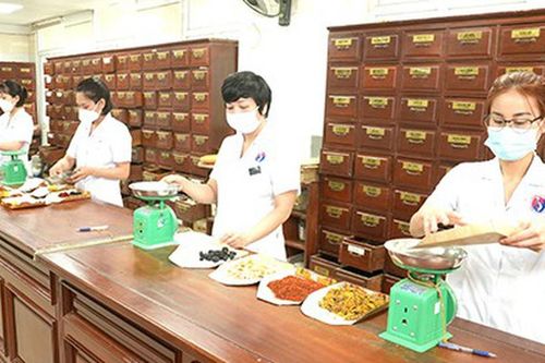 Tin vui: Thêm 129 thuốc dược liệu, thuốc cổ truyền được đề xuất BHYT thanh toán