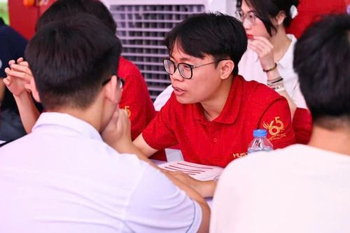 Thu gọn phương thức xét tuyển đại học cần lộ trình minh bạch để thí sinh không thụ động