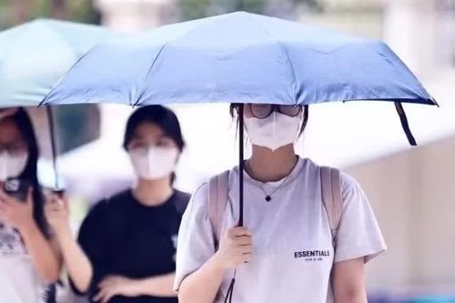 Hà Nội nóng nhiều ngày trong tuần này, khi nào có thể có không khí lạnh?