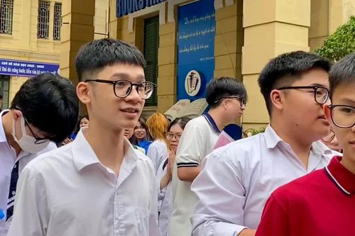 Lý do Bộ GD-ĐT đề xuất dừng cộng điểm chứng chỉ ngoại ngữ từ năm 2027