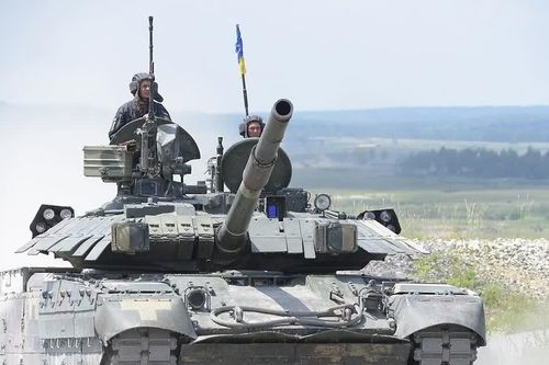 Quân đội Ukraine sẽ đưa loại xe tăng 'vô dụng nhất' T-84 vào chiến đấu thay thế cho M1A1 Abrams