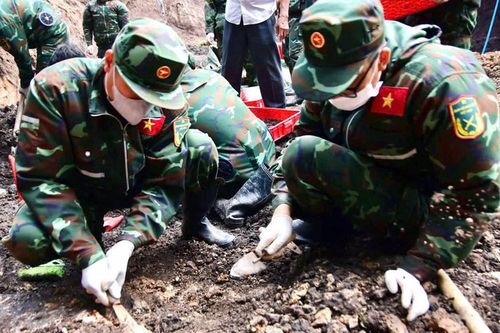 TP.HCM: Phát hiện thêm hài cốt liệt sĩ tại Công viên Lê Thị Riêng