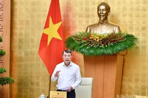Chính phủ yêu cầu khẩn trương hoàn thiện tám dự án luật, nghị quyết