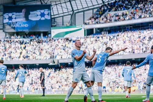 Man City độc chiếm ngôi đầu bảng, M.U lại suýt thua, Atletico hạ Real Madrid