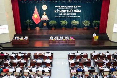Thành phố Hồ Chí Minh quyết tâm di dời nhà ven kênh, rạch và chỉnh trang đô thị