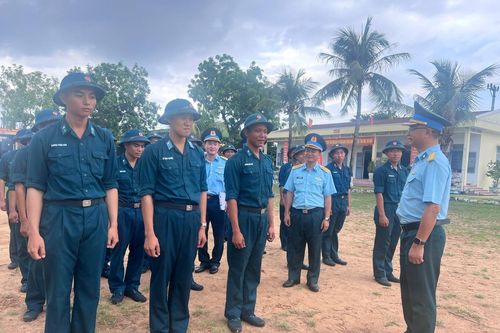 Khí thế thi đua ở Trung đoàn 282