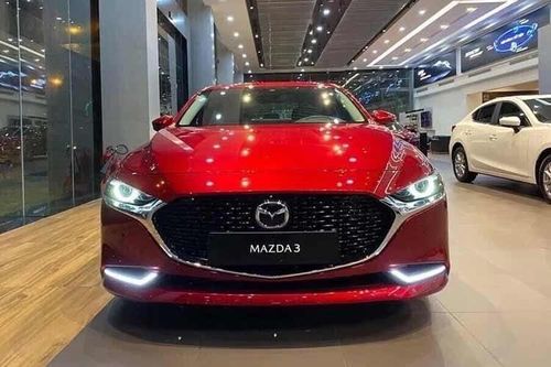 Mazda3 bán chạy nhất phân khúc sedan cỡ C tại Việt Nam tháng 8/2026
