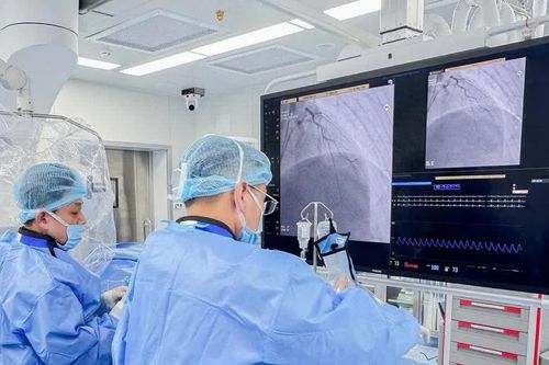 Xuyên đêm cứu sống 2 bệnh nhân nhồi máu cơ tim tại Phú Quốc