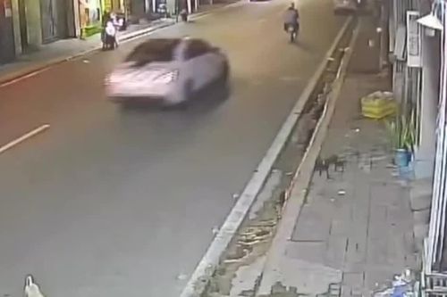 Ô tô hất văng 2 người đi xe máy rồi rời khỏi hiện trường ở Vũng Tàu