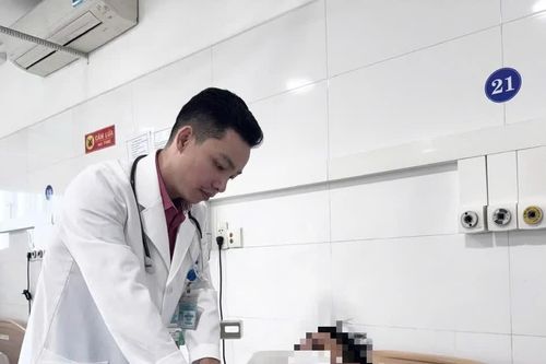Bác sĩ Đà Nẵng cứu sống nam thanh niên bị lóc động mạch chủ, nguy cơ tử vong cao