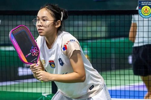 'Hành trình kép' nữ sinh chuyên Văn chinh phục đỉnh cao Pickleball thế giới