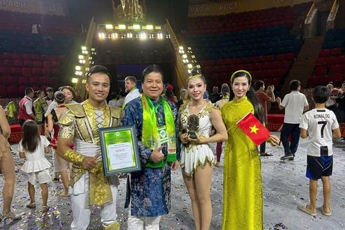 Tiết mục 'Duo Love' của xiếc Việt Nam giành giải Vàng tại Tajikistan