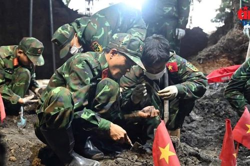 Chiến dịch 500 ngày đêm: Quy tập 664 bộ hài cốt liệt sĩ tại Công viên Lê Thị Riêng