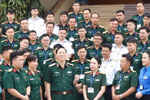 Cán bộ Đoàn trong Quân đội phải học thật, làm thật