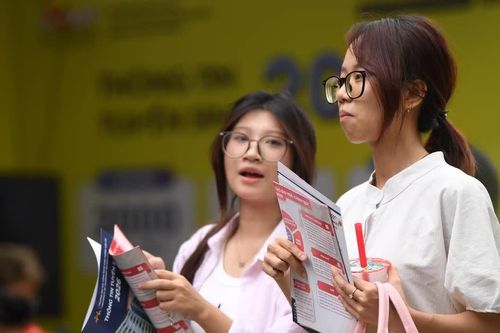 Một phương thức xét tuyển mỗi ngành: Trường ĐH không muốn đẩy rủi ro cho thí sinh