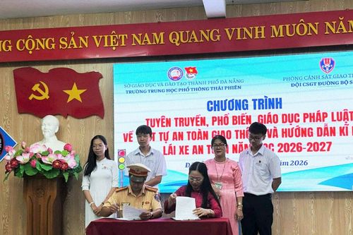 Hơn 1.500 cán bộ, giáo viên, học sinh được trang bị kỹ năng lái xe mô tô, xe gắn máy an toàn