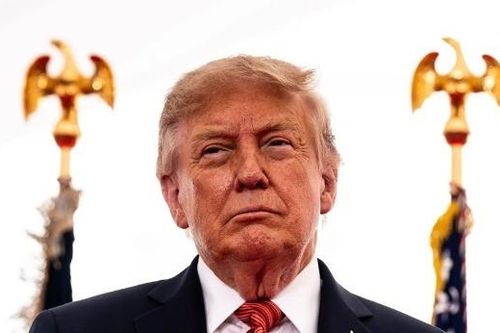 Ông Trump cân nhắc 3 phương án để giải quyết xung đột với Iran