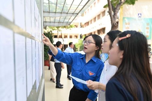 Bỏ cộng điểm IELTS, học sinh giỏi khi xét tuyển: 'Không đáng lo, không sợ thiệt'