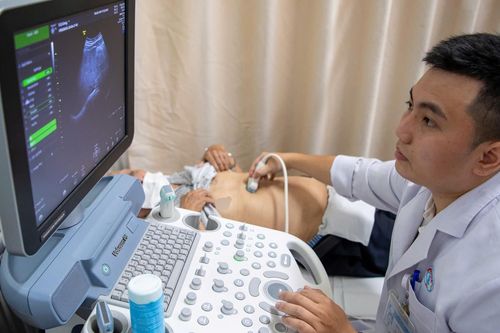 Bác sĩ luân phiên về trạm y tế TPHCM có thể được hỗ trợ tới 30 triệu đồng/tháng