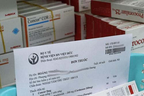 Đề xuất thêm 118 bệnh được kê đơn thuốc đến 90 ngày, giảm cảnh đi khám lấy đơn