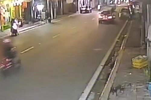 Truy tìm ô tô Mercedes tông 2 chị em bị thương rồi bỏ trốn ở Vũng Tàu