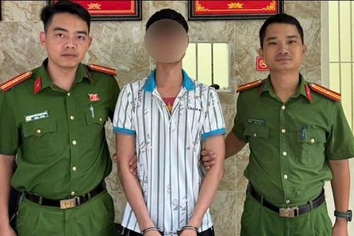 Chiếm giữ 1,3 tỷ đồng của người khác chuyển nhầm, mang sang Campuchia đánh bạc