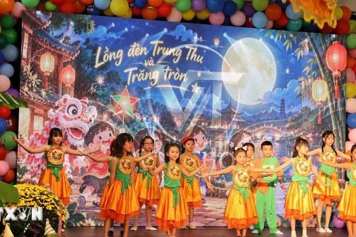 Tiếp nối giá trị Việt trong môi trường đa văn hóa ở Đức