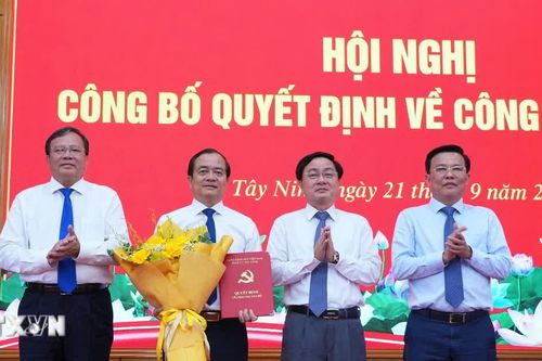 Ông Nguyễn Hồng Thanh giữ chức Chủ tịch Hội đồng Nhân dân tỉnh Tây Ninh