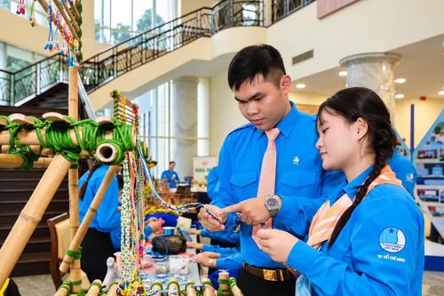 Thanh niên TP Hồ Chí Minh phát huy sức trẻ - Bài 3: Bứt phá để phát triển