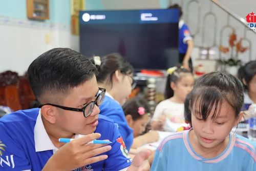 Thanh niên TP Hồ Chí Minh phát huy sức trẻ - Bài 1: Lan tỏa tinh thần cống hiến từ những việc làm thiết thực