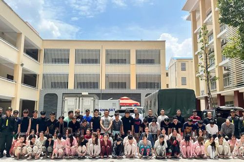 TP Hồ Chí Minh: Triệt phá 8 đường dây mua bán ma túy, bắt 126 đối tượng