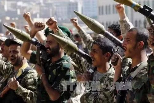 Houthi nỗ lực kiểm soát các cao điểm chiến lược tại Yemen