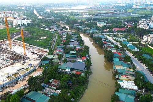 Hiện trạng ven sông Nhuệ trước chỉ đạo kiểm tra của Chủ tịch Hà Nội