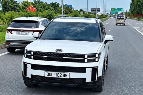 Vô tư lái xe đi ngược chiều trên Quốc lộ 1 ở Bắc Ninh, tài xế bị phạt 20 triệu đồng