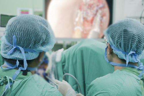 3 giờ 'cân não' giành cơ hội sống cho cụ bà 78 tuổi mắc ung thư dạ dày