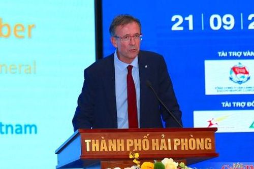 Phát huy lợi thế hạ tầng, nâng sức cạnh tranh logistics Việt Nam