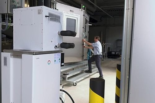 Điều gì xảy ra nếu hệ thống lưu trữ pin trang trại điện mặt trời bốc cháy?