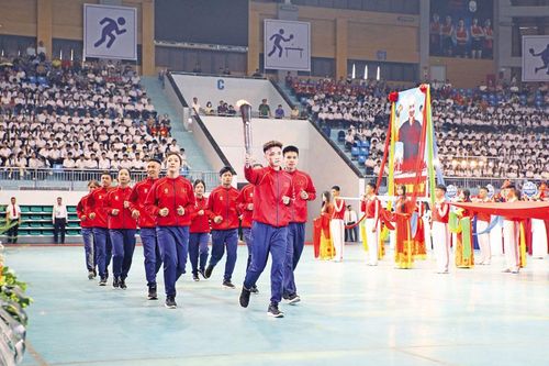 Thể thao thành tích cao: Cuộc đua phía sau những tấm huy chương