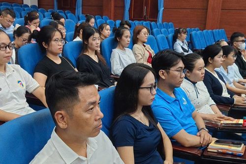 Phường Thanh Khê khai giảng lớp bồi dưỡng lý luận chính trị cho 160 đảng viên mới