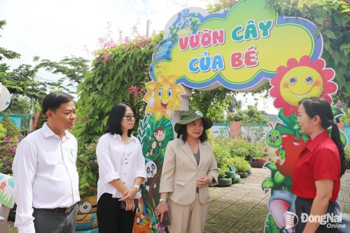 Đoàn công tác Văn phòng Điều phối Trung ương Chương trình mục tiêu quốc gia kiểm tra nông thôn mới tại xã Tà Lài