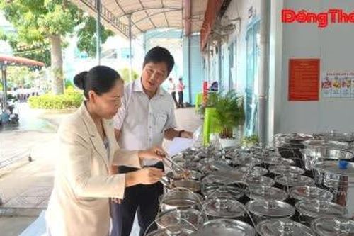 Đồng Tháp: Sau sự cố, bữa ăn bán trú được 'khóa' an toàn ra sao?