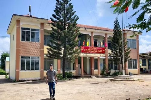 Xử lý trụ sở dôi dư