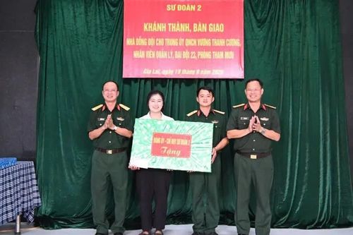 Sư đoàn 2 bàn giao “Nhà đồng đội” cho quân nhân